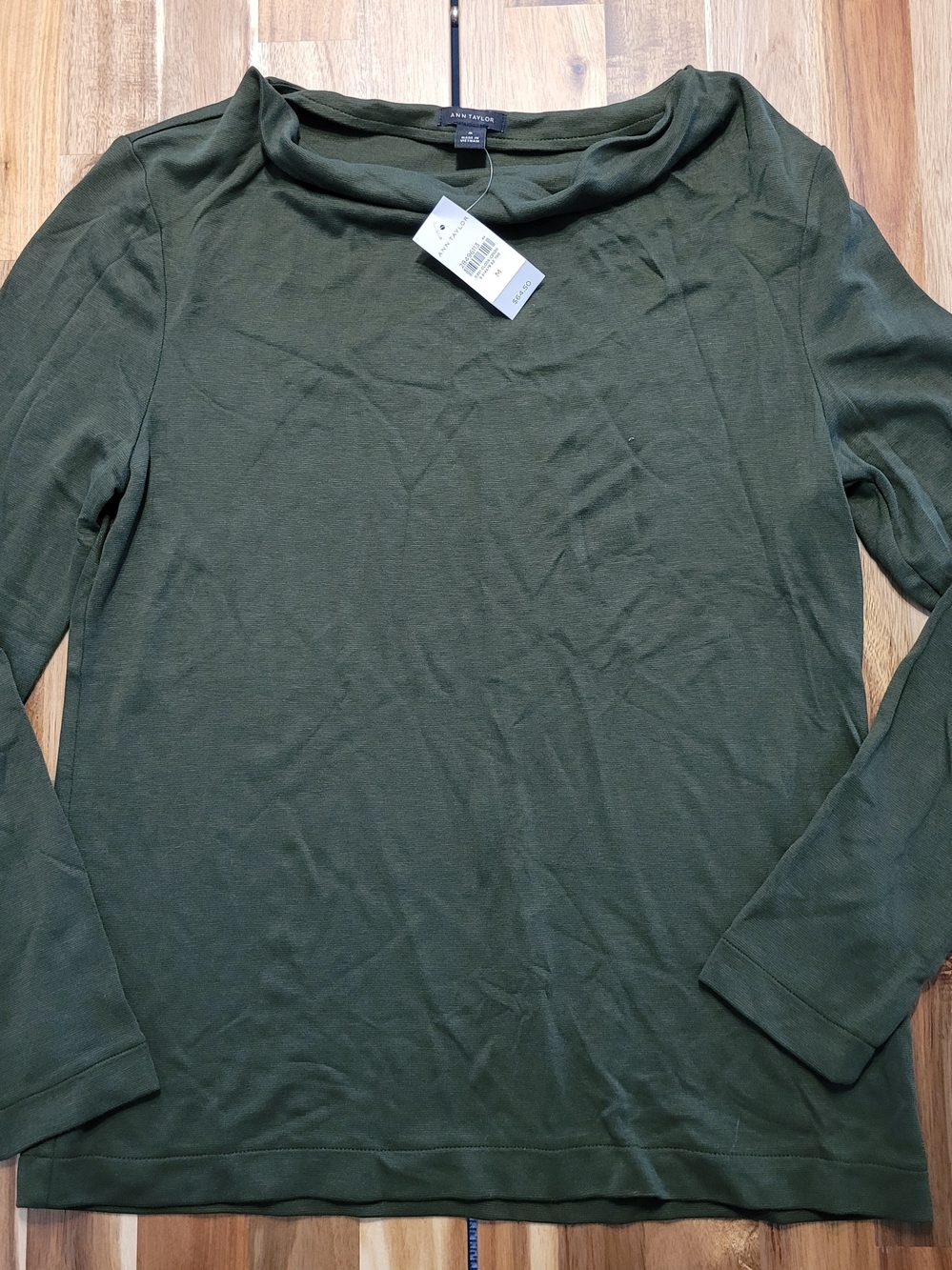 Ann Taylor Dark Olive Green Long Sleeve Top